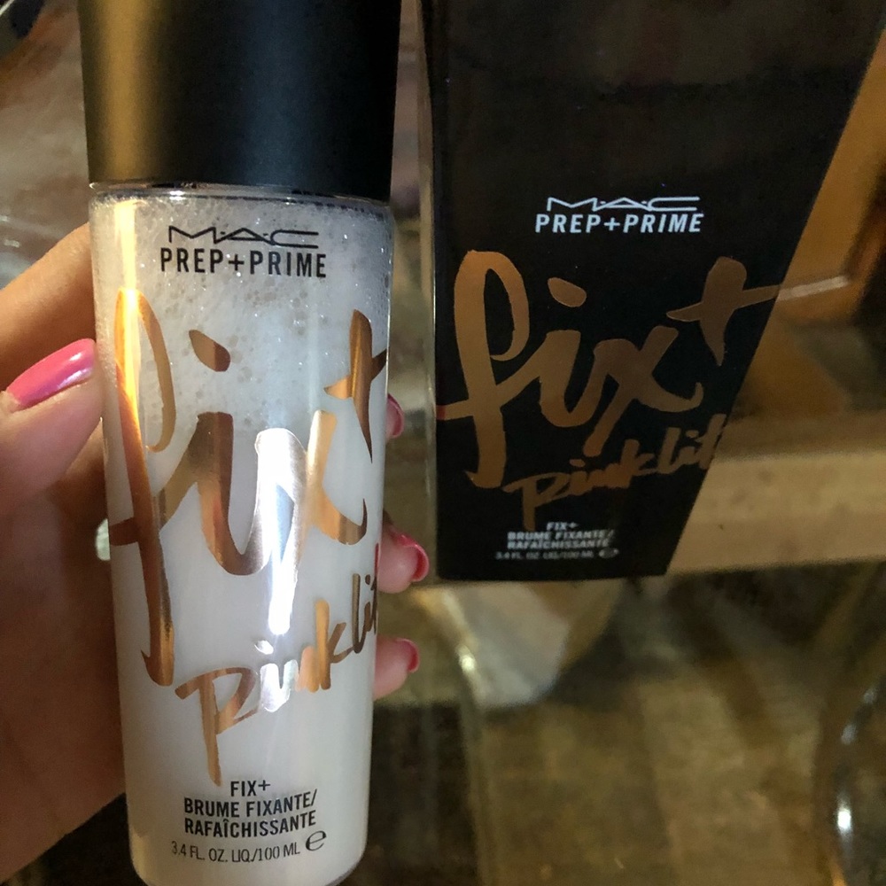 Authentic MAC prep+prime spray with box